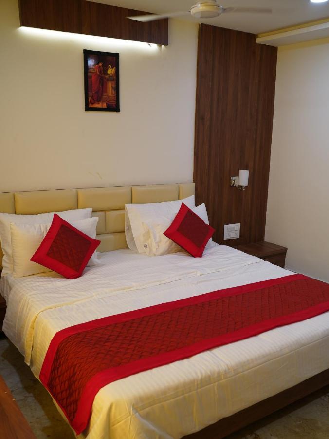 Leela Bizotel Junagadh Extérieur photo